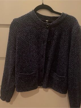 Uniqlo Women’s Navy Button-Front Chunky Knit Cardigan